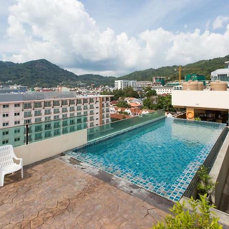 Hemingways Silk Hotel Patong Exterior foto